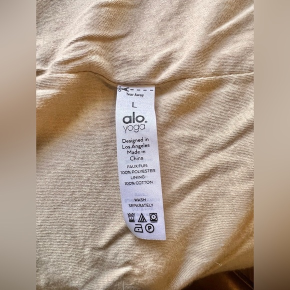 Alo yoga oversized Sherpa Trench Coat In Camel Teddy Jacket Size Large - Picture 7 of 10